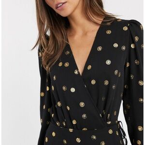 & other stories | Women’s Black and Gold Medallion Wrap Vneck Blouse Size 6